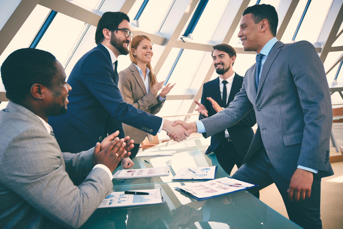 Cómo Construir Relaciones a Largo Plazo con Clientes B2B